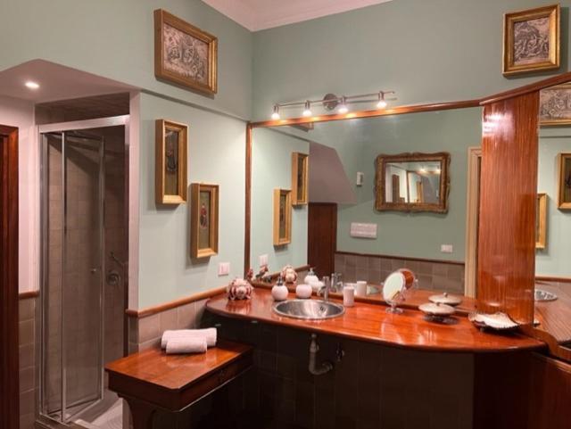 Donna Guia Suite Palermo Exterior photo