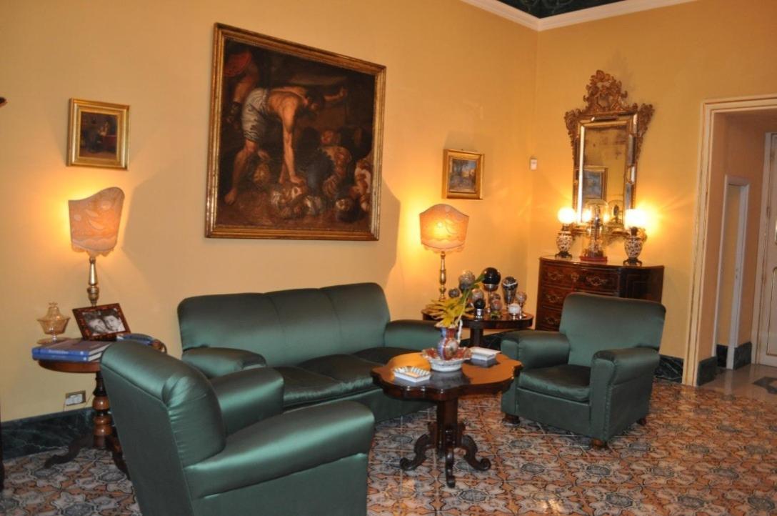 Donna Guia Suite Palermo Exterior photo