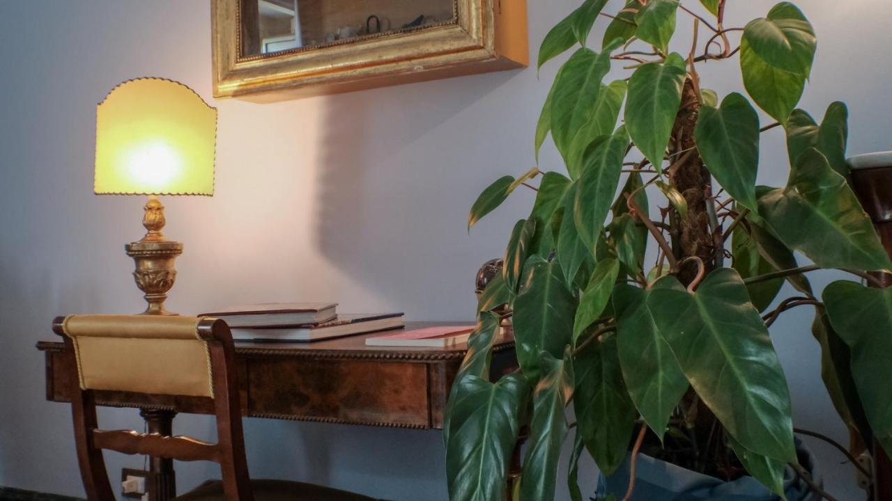 Donna Guia Suite Palermo Exterior photo